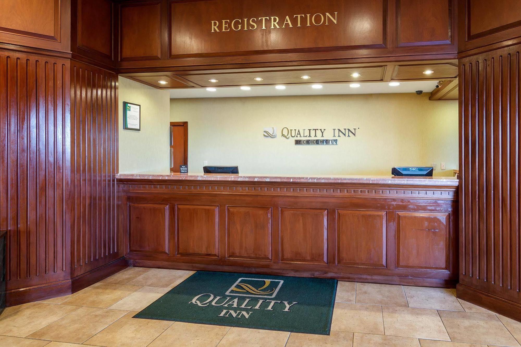 Quality Inn Near Hampton Coliseum Exterior foto
